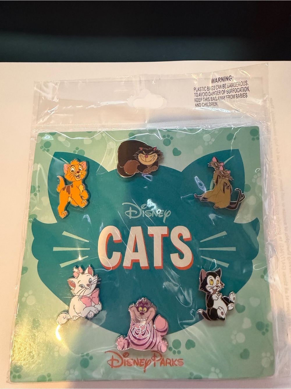 Disney characters pins